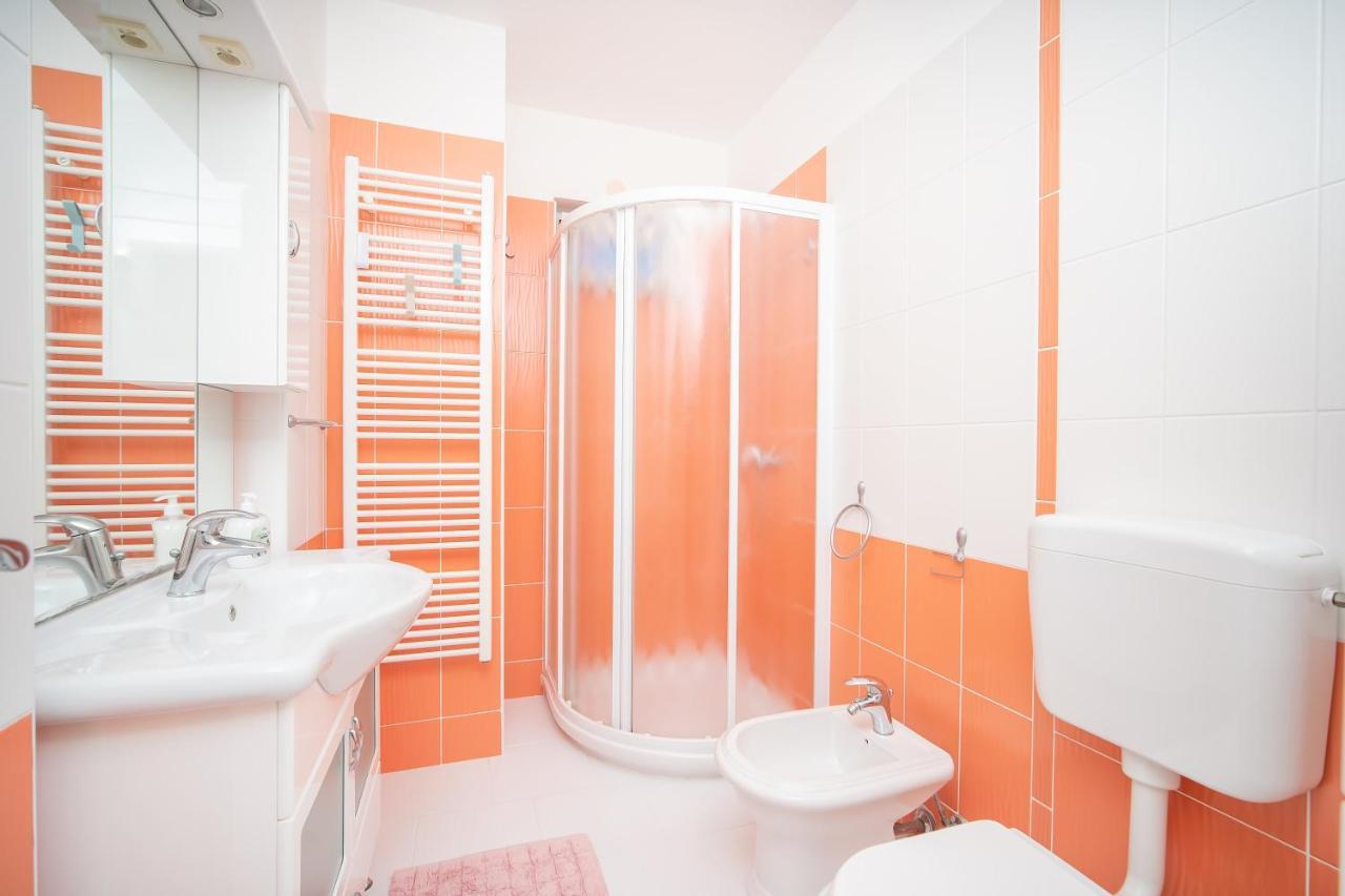 Apartments Oriana Рабац Экстерьер фото