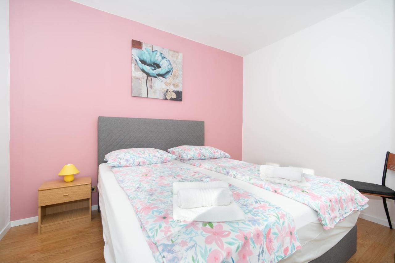 Apartments Oriana Рабац Экстерьер фото